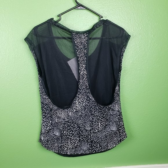Fabletics Razor Mesh Back Workout Top Size XS - Picture 4 of 8